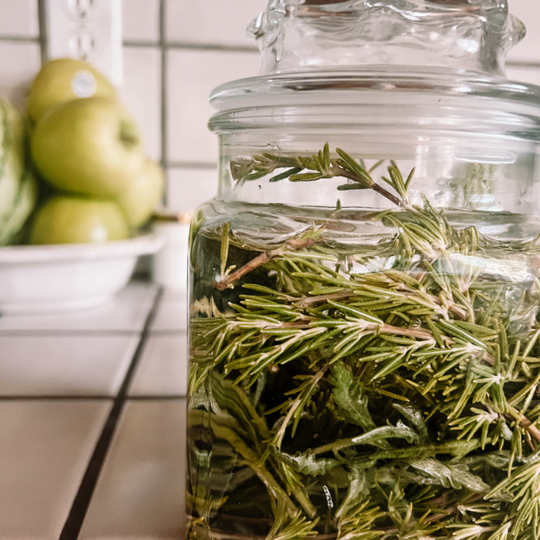 Grandma’s Secret Weapon: Homemade Natural All-Purpose Cleaning Spray